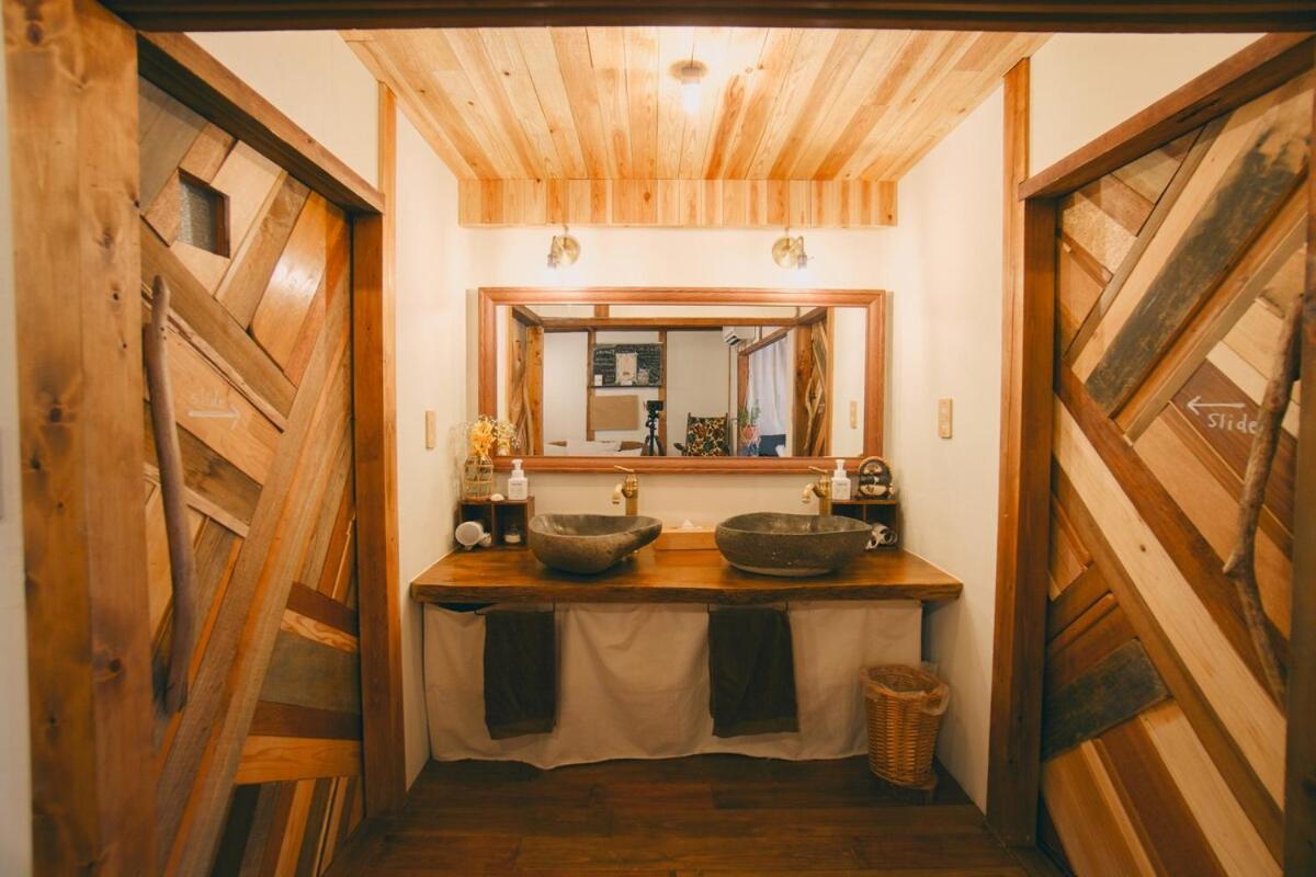 宿たぬきのねどこ Guesthouse Tanuki Тюбу Экстерьер фото